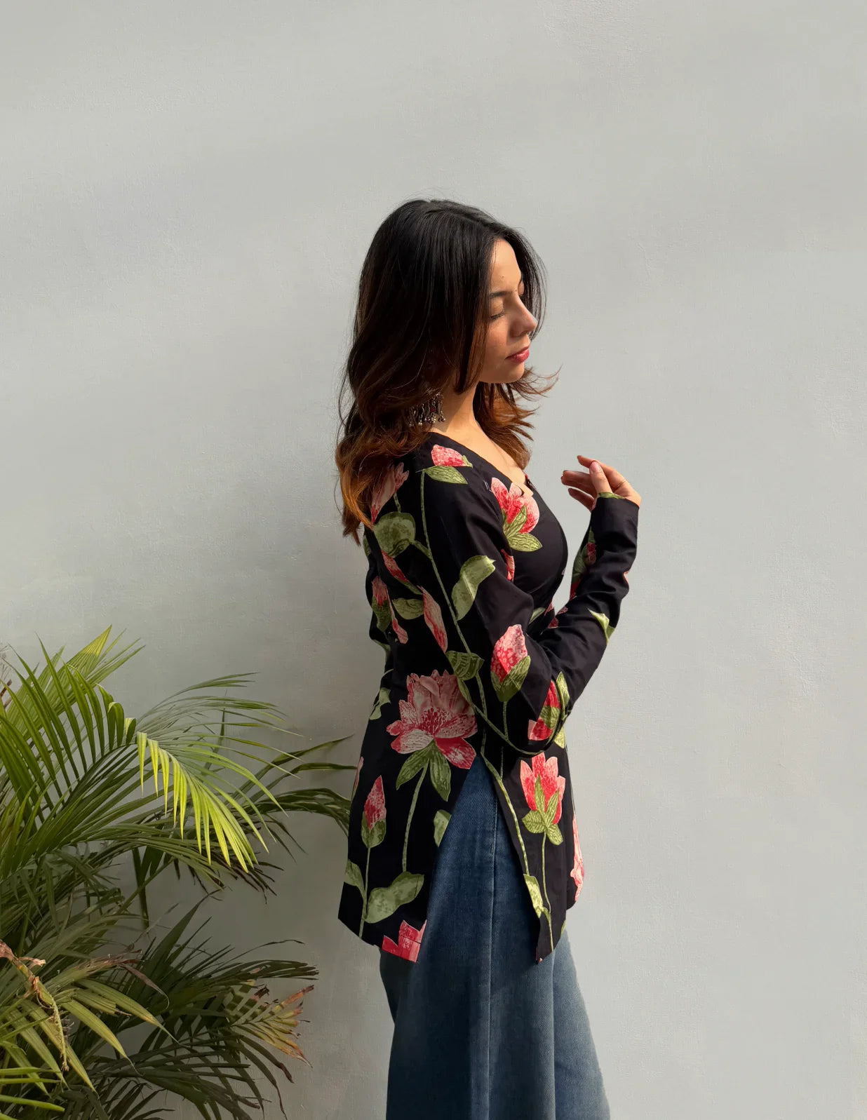 Kudrat Square Neck Kurti by Baisa